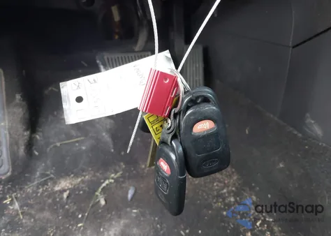 2011 Kia Optima Lx from USA, damaged, VIN KNAGM4A78B5087378